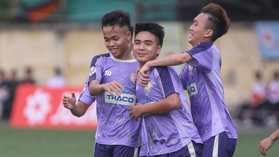 Thanh Hoa Universiteit voor Cultuur, Sport en Toerisme 2-1 Nationale Economische Universiteit: Een spectaculaire overwinning.