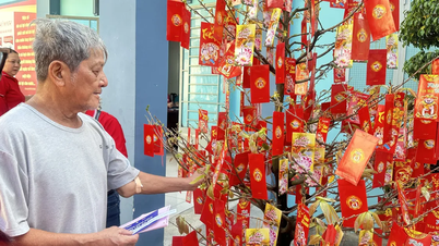 Phường Thới An: Trao quà tết cho hộ nghèo, hoàn cảnh khó khăn