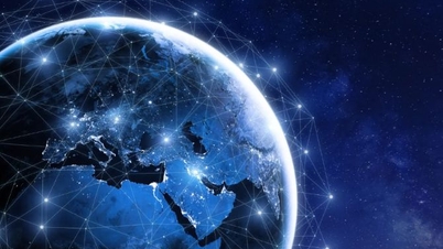 What benefits do businesses gain from using Jeff Bezos' satellite internet?