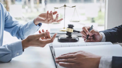 Verbesserung der Qualität der im Justizwesen tätigen Beamten auf der Basisebene.