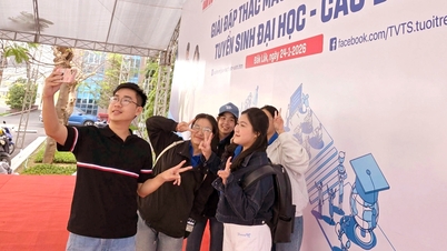 Antagningsrådgivning 2026 för studenter i Dak Lak, Khanh Hoa, Phu Tho och Ninh Binh.