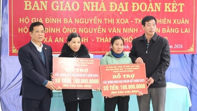 Μια κοινότητα της πολιτείας Ταν παραδίδει 2 σπίτια της «Μεγάλης Αλληλεγγύης» σε μειονεκτούντα νοικοκυριά.