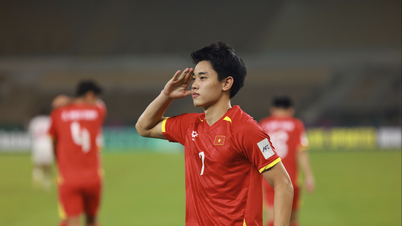 ดิงห์ บัค คือผู้ทำประตูสูงสุดของการแข่งขันฟุตบอลชิงแชมป์เอเชียรุ่นอายุไม่เกิน 23 ปี ปี 2026 โดยญี่ปุ่นกวาดรางวัลบุคคลยอดเยี่ยมไปทั้งหมด
