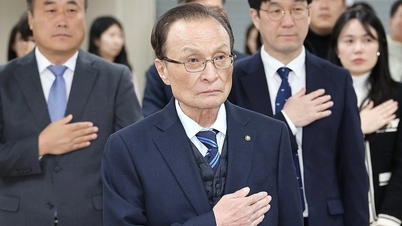 Były premier Korei Południowej Lee Hae Chan zmarł w Ho Chi Minh City.