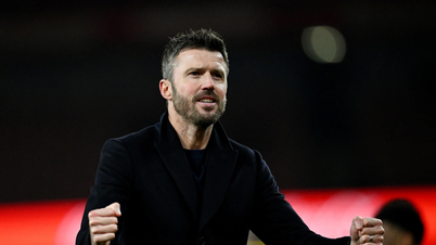 Teknik direktör Carrick, Premier Lig'de 16 yıllık bir rekoru kırdı.