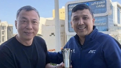AFC ได้ขอให้ประธาน VFF นาย Tran Quoc Tuan นำถ้วยรางวัล 'ดาวซัลโวสูงสุด' ของเอเชียกลับมายังเวียดนามเพื่อเป็นเกียรติแก่ Dinh Bac