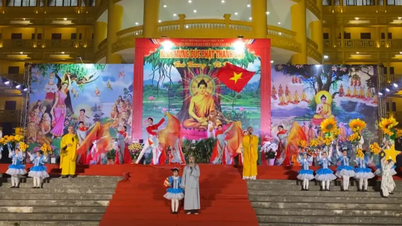 Giai điệu “Viết tiếp câu chuyện hòa bình” tại Học viện Phật giáo Việt Nam