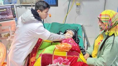 Το Περιφερειακό Ιατρικό Κέντρο Muong Khuong διέσωσε με επιτυχία μια έγκυο γυναίκα που βρισκόταν σε κρίσιμη κατάσταση λόγω προδρομικού πλακούντα.