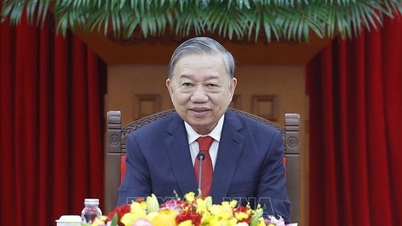 General Secretary To Lam held a telephone conversation with General Secretary and President of the People's Republic of China Xi Jinping.
