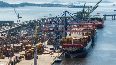 IMF mempertimbangkan untuk menurunkan perkiraan pertumbuhan global.