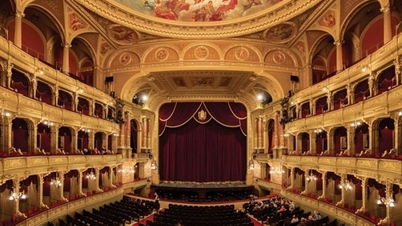 Hanoi Opera House makes it onto the list of spectacular architectural landmarks in Asia.