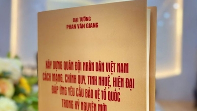Παρουσίαση του βιβλίου του στρατηγού Phan Văn Giang