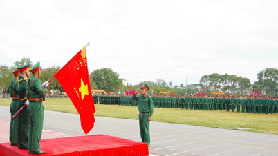 Sư đoàn 2 tiễn quân nhân hoàn thành nghĩa vụ quân sự trở về địa phương