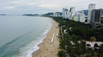 Com a aproximação do Tet (Ano Novo Lunar), os turistas estão enfrentando dificuldades devido à falta de informações sobre os destinos em Khanh Hoa.