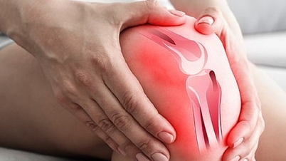Is knee pain when standing up or sitting down something to worry about?