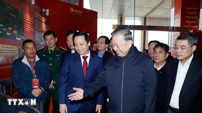 El Secretario General To Lam trabaja con el Comité Ejecutivo del Comité del Partido Provincial de Cao Bang.