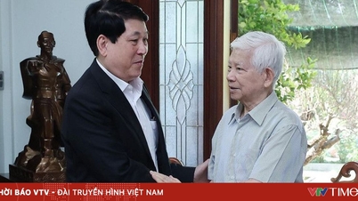 ປະທານປະເທດຢ້ຽມຢາມ ແລະ ອວຍພອນປີໃໝ່ເຖິງອະດີດການນຳພັກ ແລະ ລັດ.