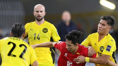 AFC ອອກຄຳເຕືອນດ່ວນຕໍ່ທີມຊາດມາເລເຊຍວ່າ ຖ້າຫາກພວກເຂົາໃຊ້ຜູ້ຫຼິ້ນທີ່ຖືສັນຊາດຜິດກົດໝາຍ 7 ຄົນໃນການແຂ່ງຂັນກັບຫວຽດນາມ, ພວກເຂົາຈະຖືກລົງໂທດ...