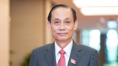 ລັດຖະມົນຕີການຕ່າງປະເທດ: ຈາກຜູ້ທີ່ມາຊ້າ ກາຍເປັນຜູ້ບຸກເບີກ ແລະ ຜູ້ນຳໃນການເຊື່ອມໂຍງ.