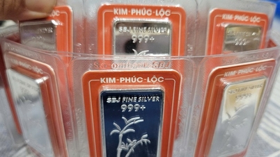 VIDEO: Experts explain why silver prices are constantly reaching new highs.