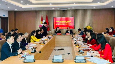 Biträdande inrikesminister Nguyen Van Hoi besöker och arbetar med inrikesdepartementet i Cao Bang-provinsen.