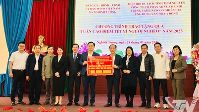 សមាគមទេសចរណ៍ខេត្តថៃង្វៀន ប្រគល់អំណោយបុណ្យចូលឆ្នាំថ្មីចំនួន ៣១០ ជូនគ្រួសារក្រីក្រ។