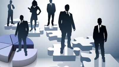 Ahead of the shareholders' meeting, the "hot seat" at banks has changed hands repeatedly.