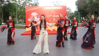 Schimb cultural și artistic Vietnam-China la Hai Phong.