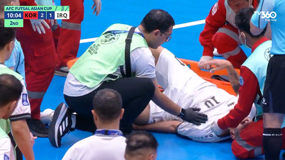 Video: Die verzweifelten Schreie eines irakischen Futsalspielers, als er eine schreckliche Verletzung erleidet.