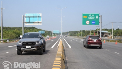 Sistemas de infraestrutura essenciais "desbloqueiam" o crescimento.