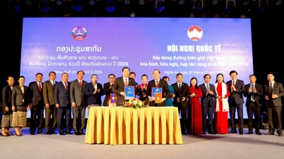 Building a peaceful, friendly, cooperative, and mutually developing Vietnam-Laos border.