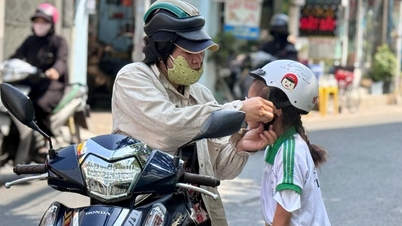 والدین در شهر هوشی مین پس از حادثه غذای ساگو، برای بردن فرزندانشان به خانه برای ناهار هجوم می‌آورند.