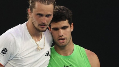 Alcaraz បង្កើតប្រវត្តិសាស្ត្រនៅ Grand Slam