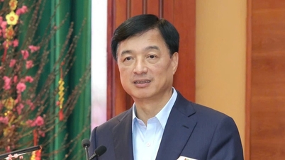 Hanoi Parti Genel Sekreteri: Daha az konuşun, daha çok iş yapın ve bunu halkın yararına olacak şekilde sonuna kadar etkili bir şekilde yapın.
