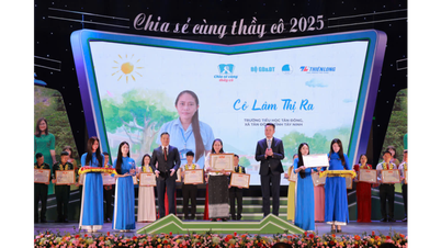 ການປູກເມັດພັນແຫ່ງການຮູ້ໜັງສືໃນເຂດຊາຍແດນ: ການເດີນທາງທີ່ງຽບສະຫງົບຂອງຄູສອນ ລາມ ທິຣາ.