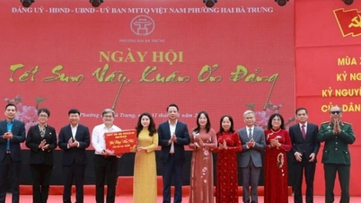 A Hai Ba Trung kerület 6683 Tet-ajándékot osztott szét, több mint 4 milliárd vietnami dong értékben.