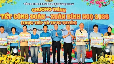 มีคนงานกว่า 30,000 คนเข้าร่วมกิจกรรม "งานสังสรรค์ตรุษจีน" และ "ตลาดตรุษจีนของสหภาพแรงงาน"