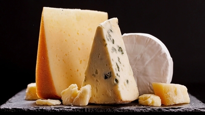 Een 25 jaar durende studie toont aan dat het eten van kaas het risico op dementie kan verlagen.