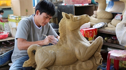 Visite Thanh Ha para ver os ceramistas criando mascotes para dar as boas-vindas à primavera.