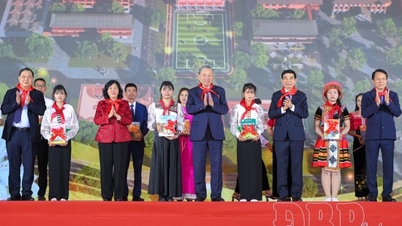 Perasmian Sekolah Berasrama Antara Peringkat Si Pa Phin