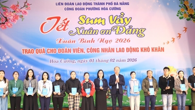 ສະຫະພັນການຄ້າຫວຽຕນາມ ຮວ່າເກື່ອງ ໄດ້ໃຫ້ການສະໜັບສະໜູນເງິນຫຼາຍກວ່າ 1.1 ຕື້ດົ່ງໃຫ້ແກ່ສະມາຊິກ ແລະ ຜູ້ອອກແຮງງານໃນຊ່ວງເທດສະການປີໃໝ່ຈີນ.