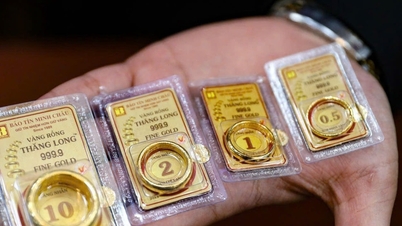 Gold prices today, February 1st: A sharp drop of nearly 10 million VND/ounce at many major brands.
