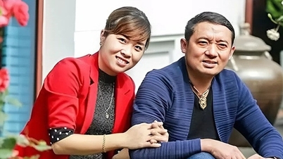 Entre os artistas vietnamitas com o maior número de divórcios, destaca-se um famoso cantor com 4 esposas e 14 filhos.