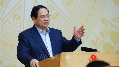 Premiärminister Pham Minh Chinh: Genomförandet av resolution 79 bidrar till tvåsiffrig tillväxt.