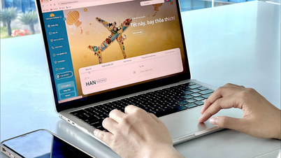 Vietnam Airlines recomienda a los pasajeros que compren sus billetes a través de los canales oficiales durante las vacaciones del Año Nuevo Lunar.