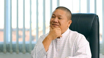 Lợi nhuận thấp nhất 5 quý, cổ phiếu công ty của “đại gia đi tu” giảm