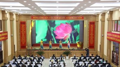 ដោយរួបរួមគ្នា និងមានការប្តេជ្ញាចិត្ត យើងនឹងប្រែក្លាយ Lam Dong ទៅជាមជ្ឈមណ្ឌលកំណើនដ៏ស្វាហាប់។