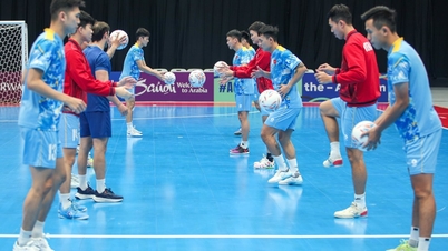 Vietnams futsallag accelererar inför asiatiska kvartsfinaler.