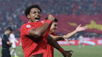 再戦を前にベトナムチームは朗報を受け取る。マレーシアはアジアサッカー連盟（AFC）により第1戦で没収負けを宣告されることになる。