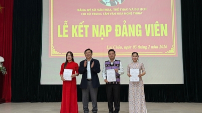 The Party cell of the Center for Culture and Arts has admitted 3 new party members.